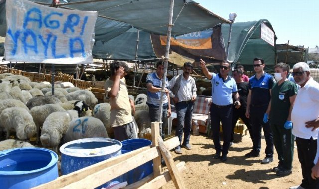 İzmir Karabağlar'da bayram öncesi sıkı denetim