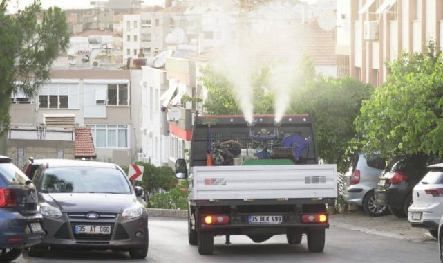 İzmir Karabağlar'da mahalleler ilaçlanıyor