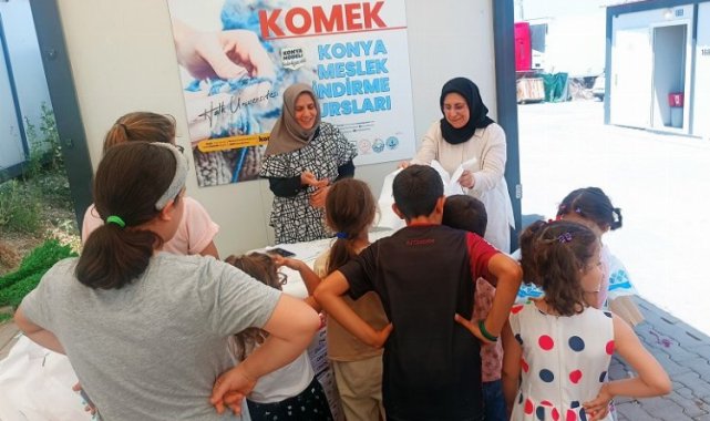 KOMEK Hataylı çocukları sevindirdi