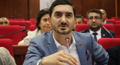 Nazım Gençtürk: "İzmit için bir sorunu çözeceğiz"