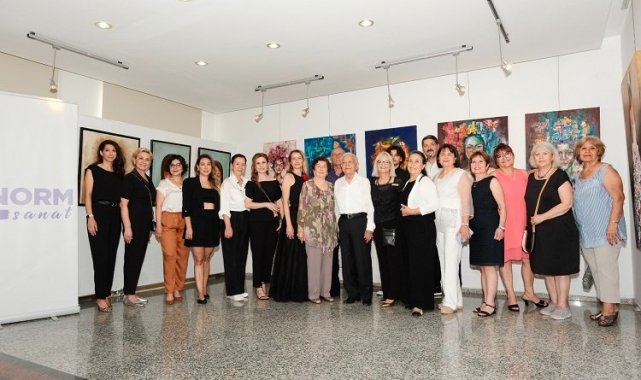 Norm Sanat Galerisi'nde yıl sonu sergisi açıldı