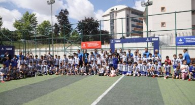 Spor İstanbul'dan kulüplere 33 sporcu daha