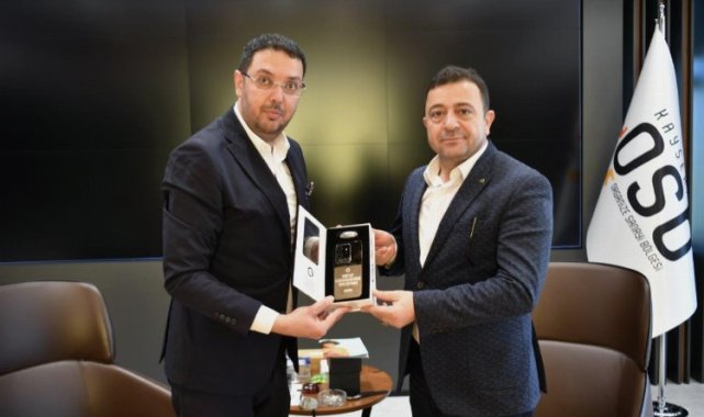 Türkiye'nin yeni akıllı cep telefonu OVION, Kayseri OSB yönetimine tanıtıldı