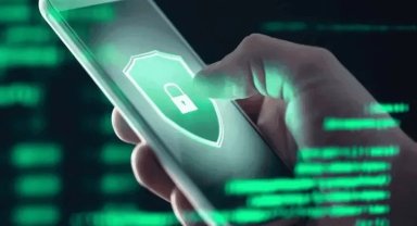 Akıllı telefonlar vatandaşların kişisel verilerini riske atıyor mu?