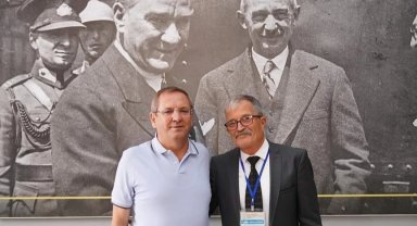 Ayvalık Kent Konseyi'nde Coşkun'la devam