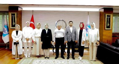 Başkan Büyükkılıç'a TÜGVA heyetinden ziyaret