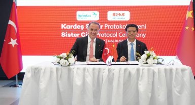 Beylikdüzü ile Beijing-Daxing Havalimanı Kenti kardeşlik protokolü imzaldı