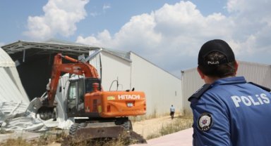 Bursa Nilüfer'de kaçak yapı ile mücadele sürüyor