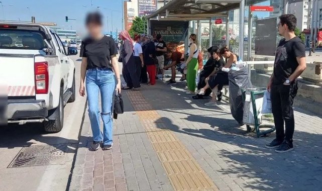 Bursa'da AVM önündeki gider kokusu çözülmüyor!