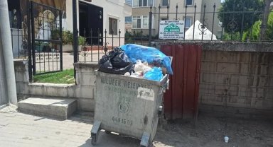 Bursa'da Odunluk Mahallesi çöp ve koku problemiyle karşı karşıya