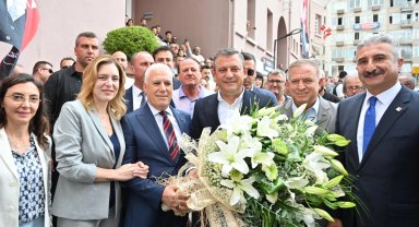 CHP Genel Başkanı Özel, "Bozbey, 100 güne çok önemli hizmetler sığdırdı"