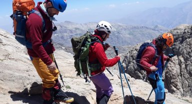 Cilo Reşko Dağı zirve tırmanışı başarı ile tamamlandı