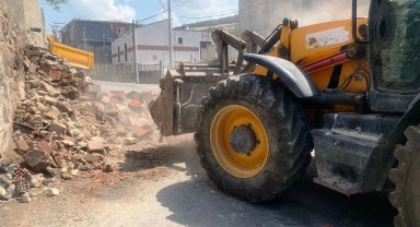 Dilovası'nda molozlar ücretsiz toplanıyor