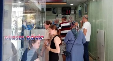 Dolar ve Euro yeni haftaya düşüşle başladı