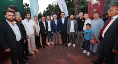 Dr. Sadık Ahmet Kocaeli'de dualarla anıldı