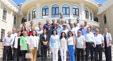 Edirne'de Başkan Akın mahalle muhtarlarıyla buluştu