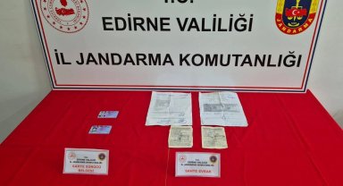 Edirne'de sahte belgelerle 3 kişi yakalandı
