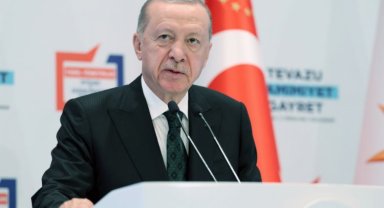 Erdoğan: Her bir kuruşu harcarken milletin parası olduğunu hatırlayın