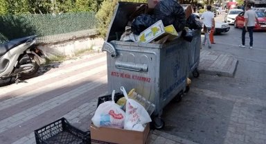 Güzelyalı'da toplanmayan çöpler tepki topluyor