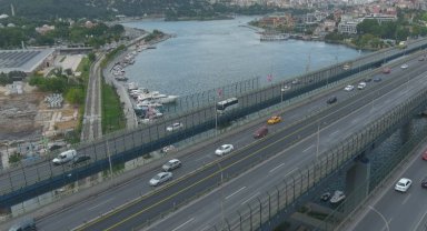 Haliç Köprüsü metrobüs yolu yenilendi