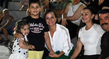 İzmir'de Karafatma Parkı Sosyal Tesisleri yeniden hizmette