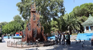 İzmit Belediyesi 15 Temmuz anıtını inceledi