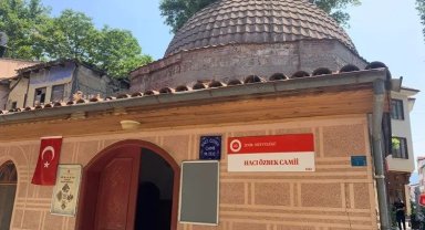 İznik'in ilk camisi yüzyıllara direniyor
