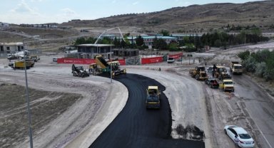 Kayseri Kocasinan'da asfalt çalışması tam gaz