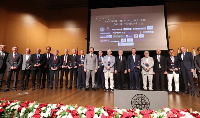 Kayseri Oda Borsa Ortak Meclis Toplantısı ve Kayseri'nin Yıldızları Ödül Töreni KTO'da yapıldı