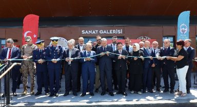 Kayseri'de 'Milletin Zaferi KAYMEK Gurur Sanat Sergisi' açıldı
