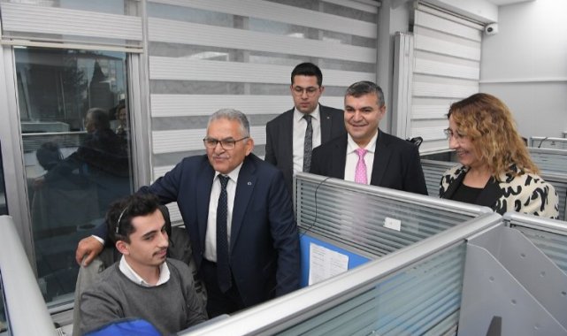 Kayseri'nin çağrı merkezi 2024'ün ilk 6 ayında 599 bin 853 çağrıya cevap verdi