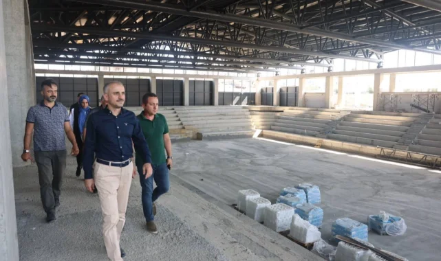 Kocaeli Çayırova'daki Sporcu Fabrikası'na yakın mercek