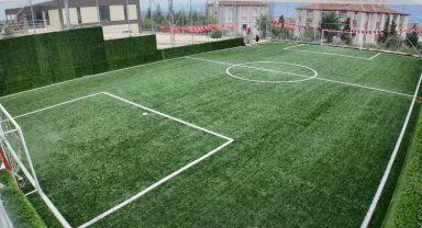 Kocaeli'de gençlere bir saha daha