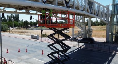 Konya'da yaya üst geçit ve köprülü kavşaklarda iyileştirme