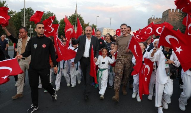 KTO, KAYSO ve KTB, 15 Temmuz Milletin Zaferi'nde meydanda nöbetteydi