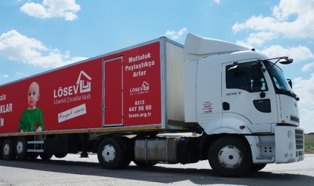 LÖSEV'in iyilik tırı yola çıkıyor