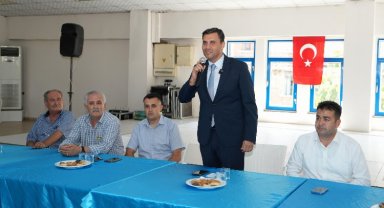 Manisa Akhisar'da Başkan Zeyrek muhtarlarla buluştu