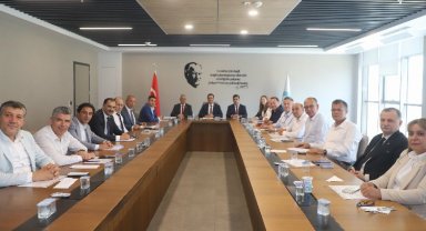 Manisa Büyükşehir'de stratejik toplantı