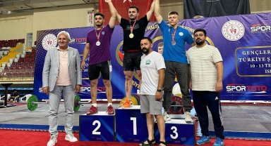 Nevşehirli halterci Serdar Benli Türkiye üçüncüsü