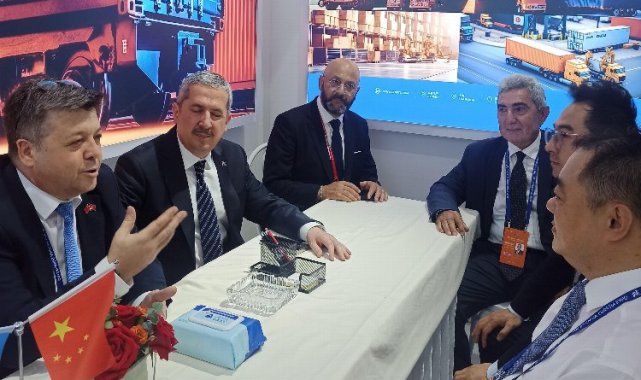 Türk ihracatçılar Urumçi'de yeni işbirliklerine imza attı