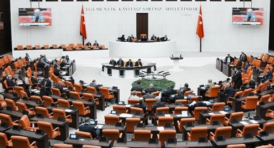 Vergi paketine ilişkin düzenlemede ilk 7 madde kabul edildi