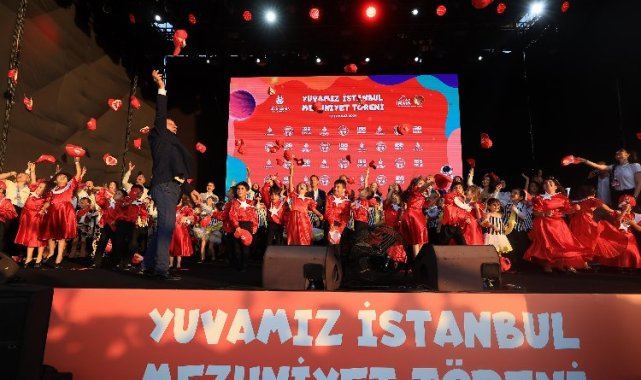 Yuvamız İstanbul'da mezuniyet coşkusu