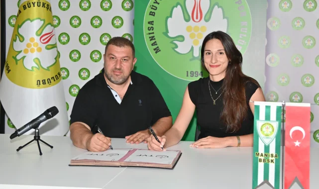 Zeynep Yeşilova, Manisa'nın potasında