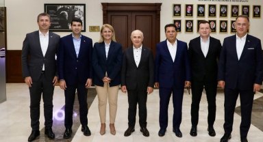 3. Bölge belediye başkanları Büyükçekmece'de buluştu