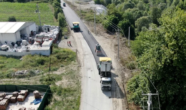 Akçay'a giden yol Sakarya Büyükşehir'le sil baştan