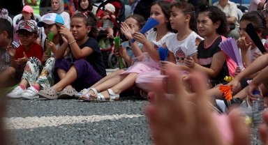 Akyazı SGM'de yaz kurslarına rengarenk bir veda