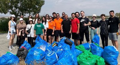 Ankara'da Rotaryenler çöp toplayarak adımlarını yardıma dönüştürdü
