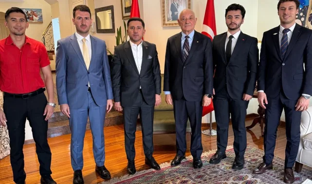 Başkan Arı'dan Paraguay'ın Ankara Büyükelçisi Ceferino Valdez'e ziyaret