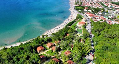 Başkan Büyükakın'dan başarılı öğrencilere tatil jesti