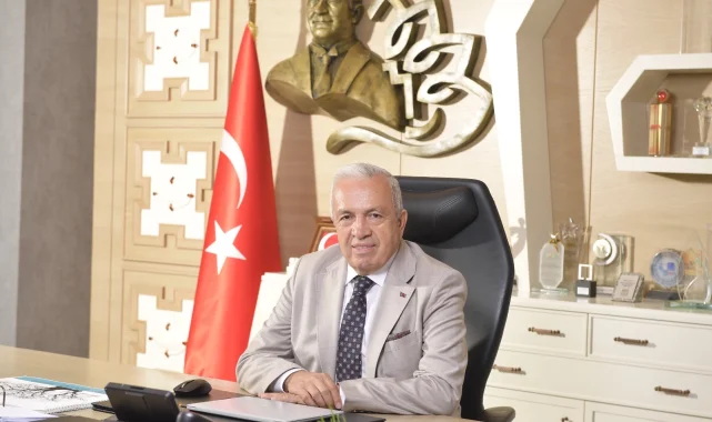 Başkan Şadi Özdemir: "Geçmiş acılardan ders çıkarmalıyız"